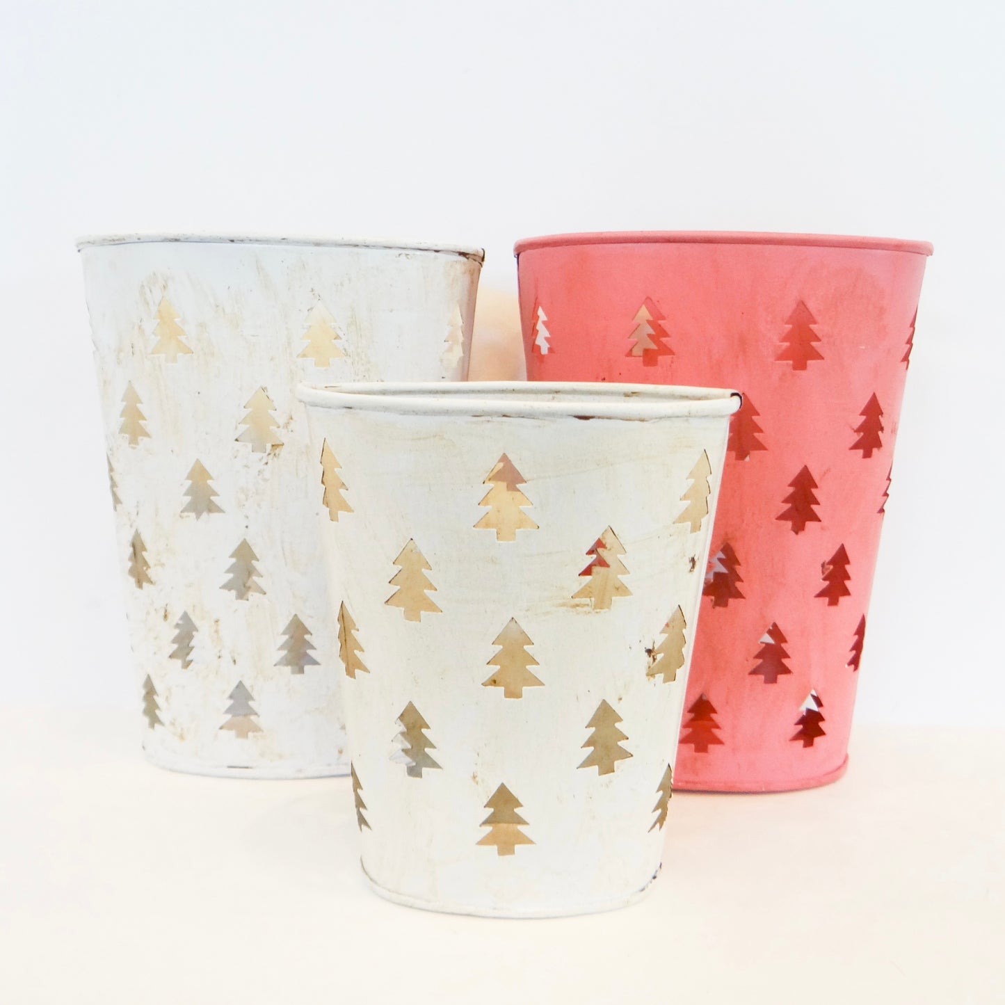 Antique Christmas Tree Gift Tin