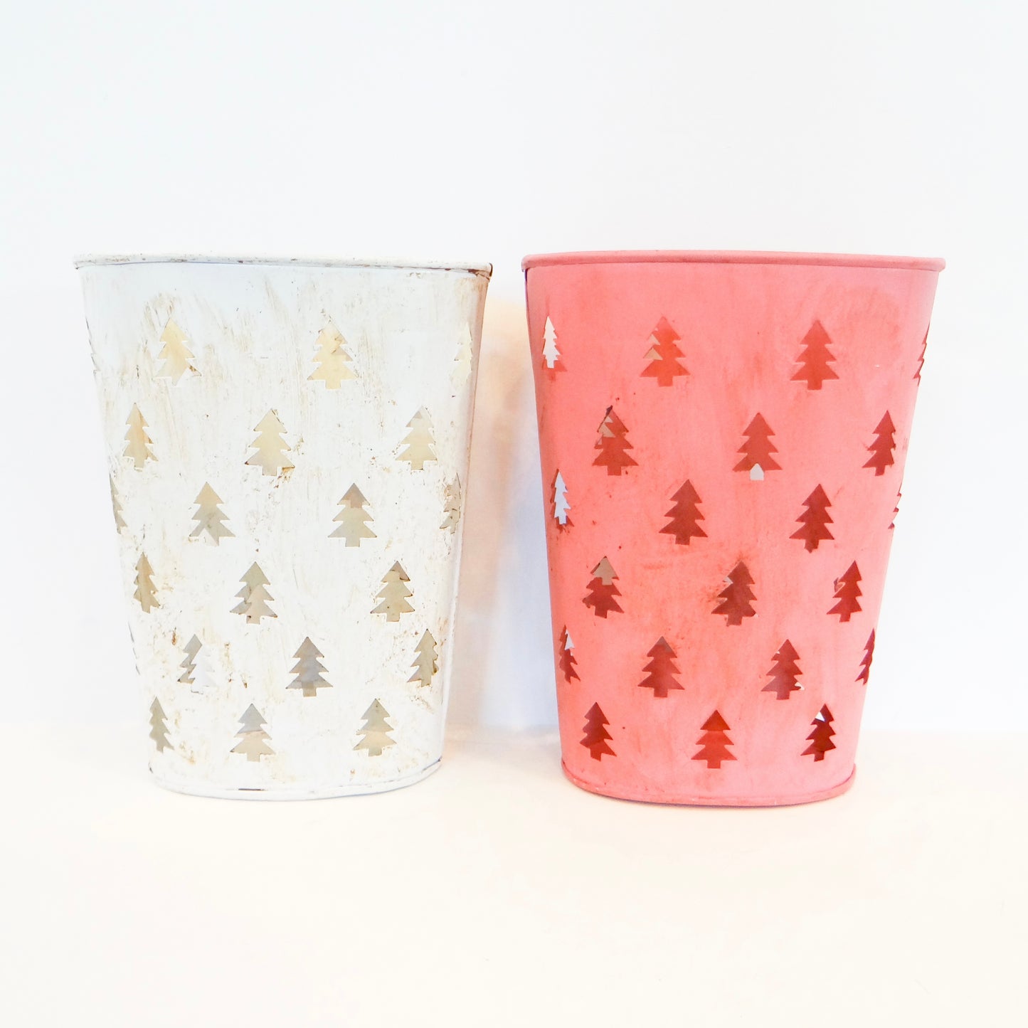 Antique Christmas Tree Gift Tin