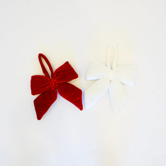 Evelyn Bow Ornament