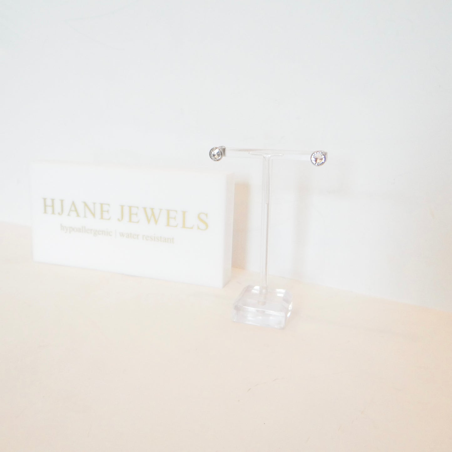 Shay Screwback Studs