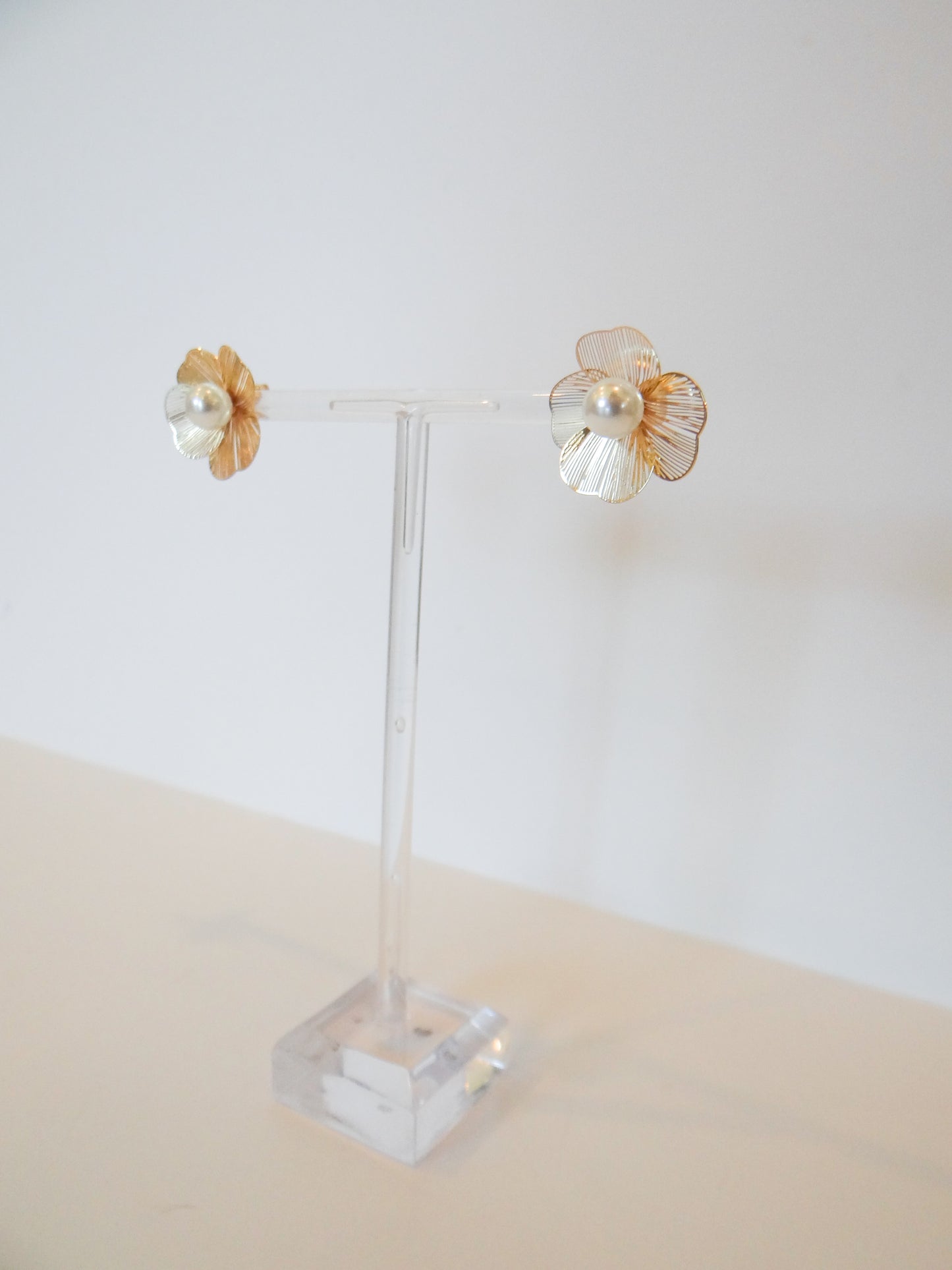Filigree Pearl Earrings