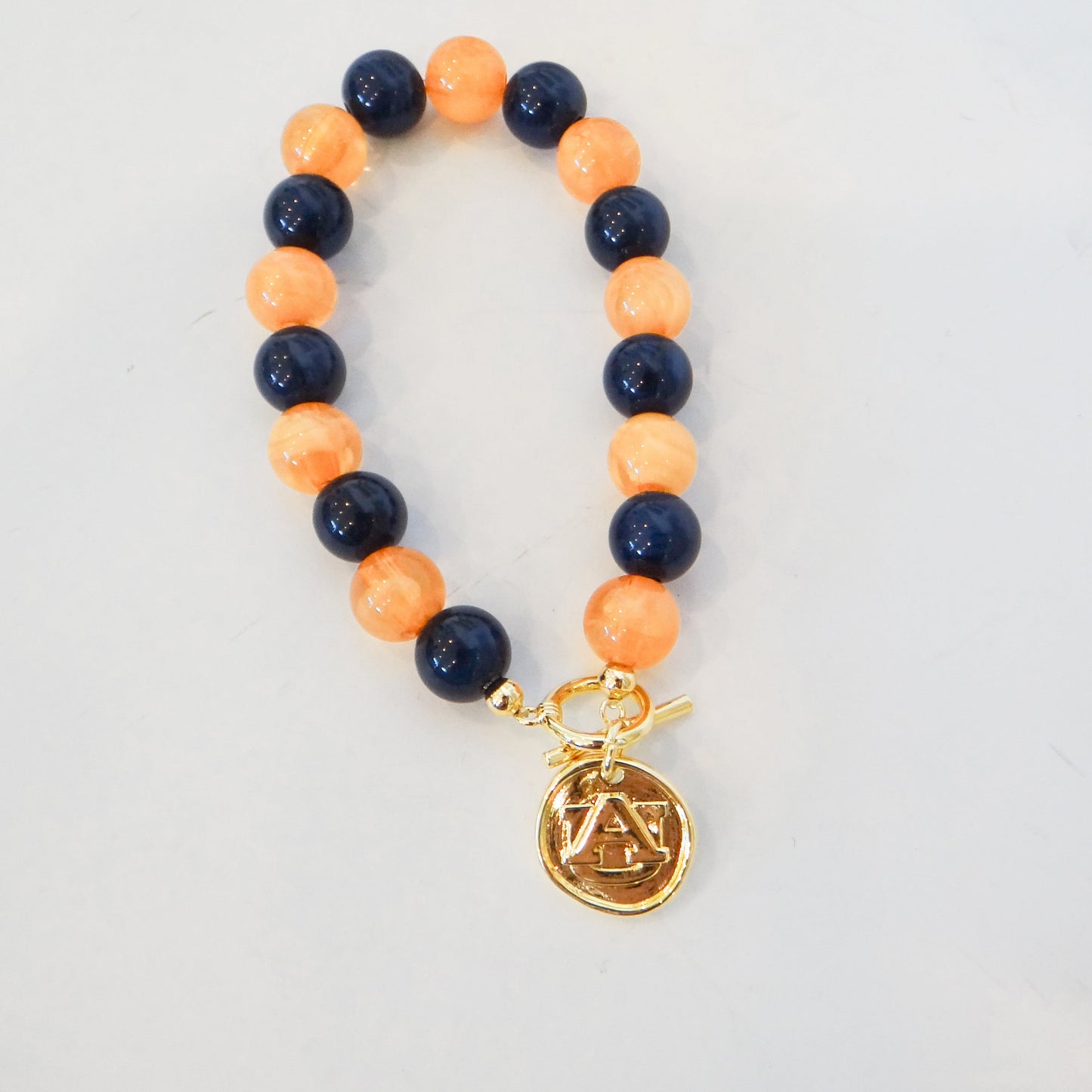 Auburn Beaded Pendant Bracelet