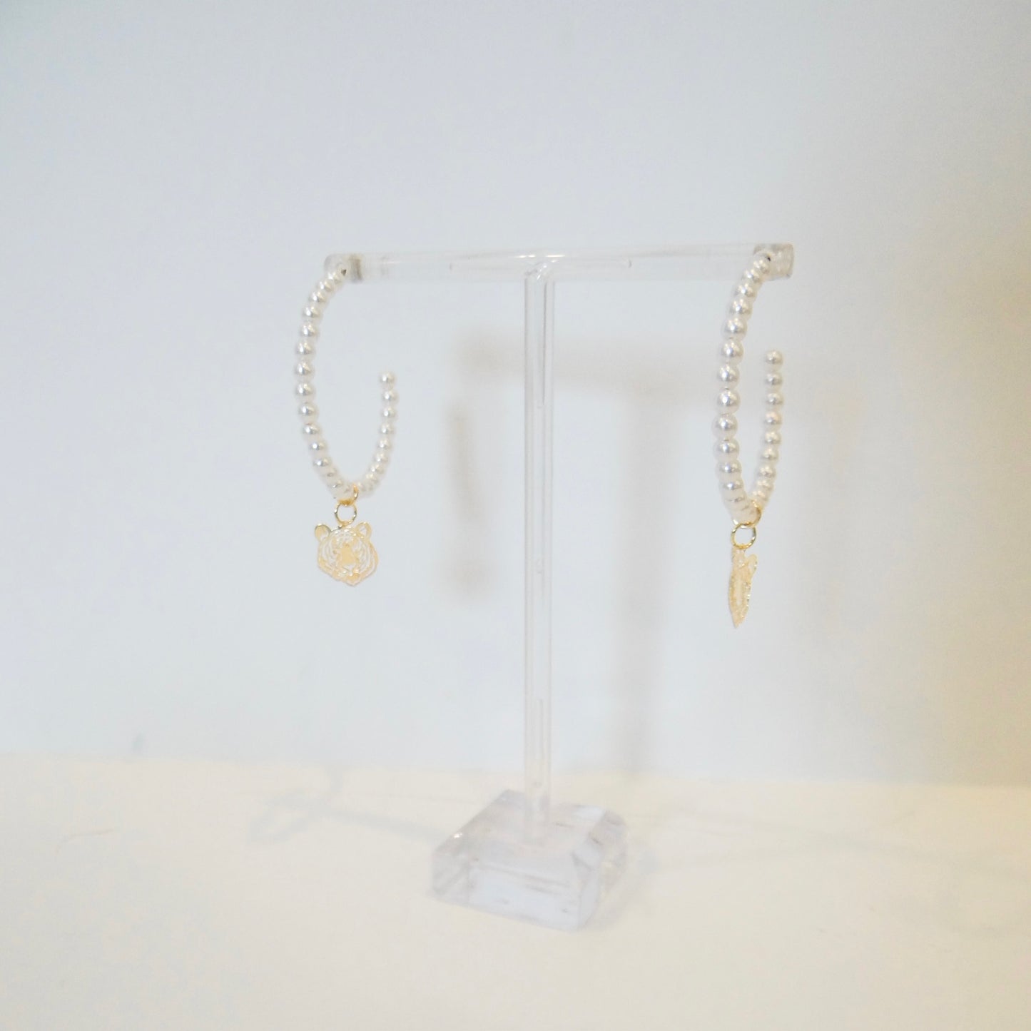 Tiger Pearl Hoop Earrings
