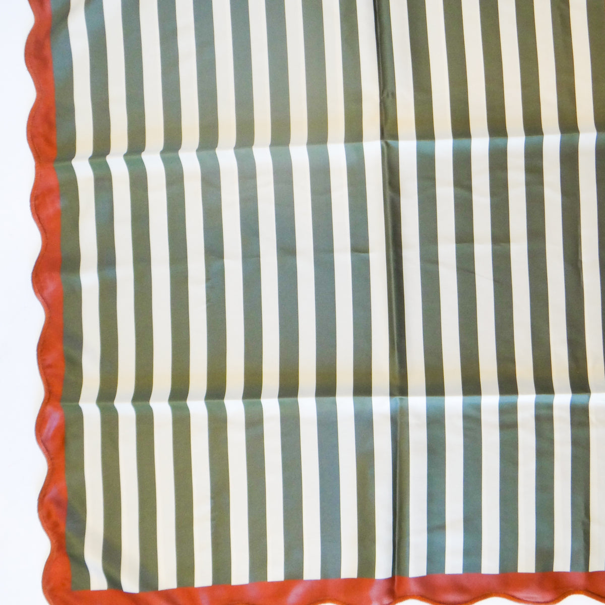 Scalloped Scarf