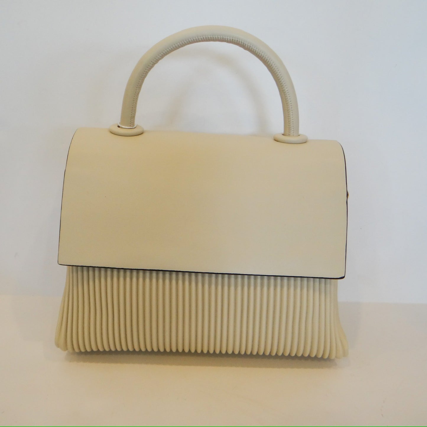 Anne Off White Purse