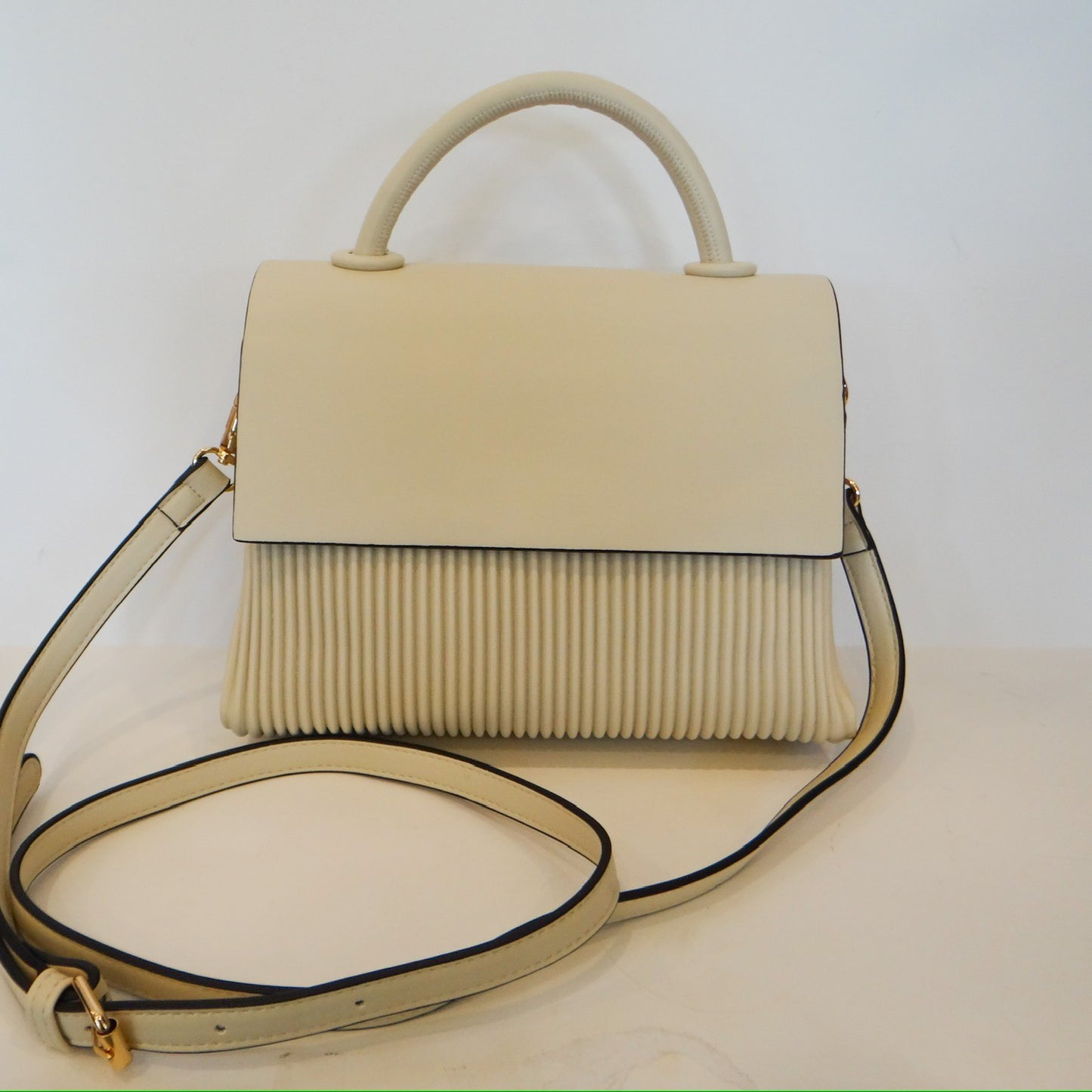 Anne Off White Purse