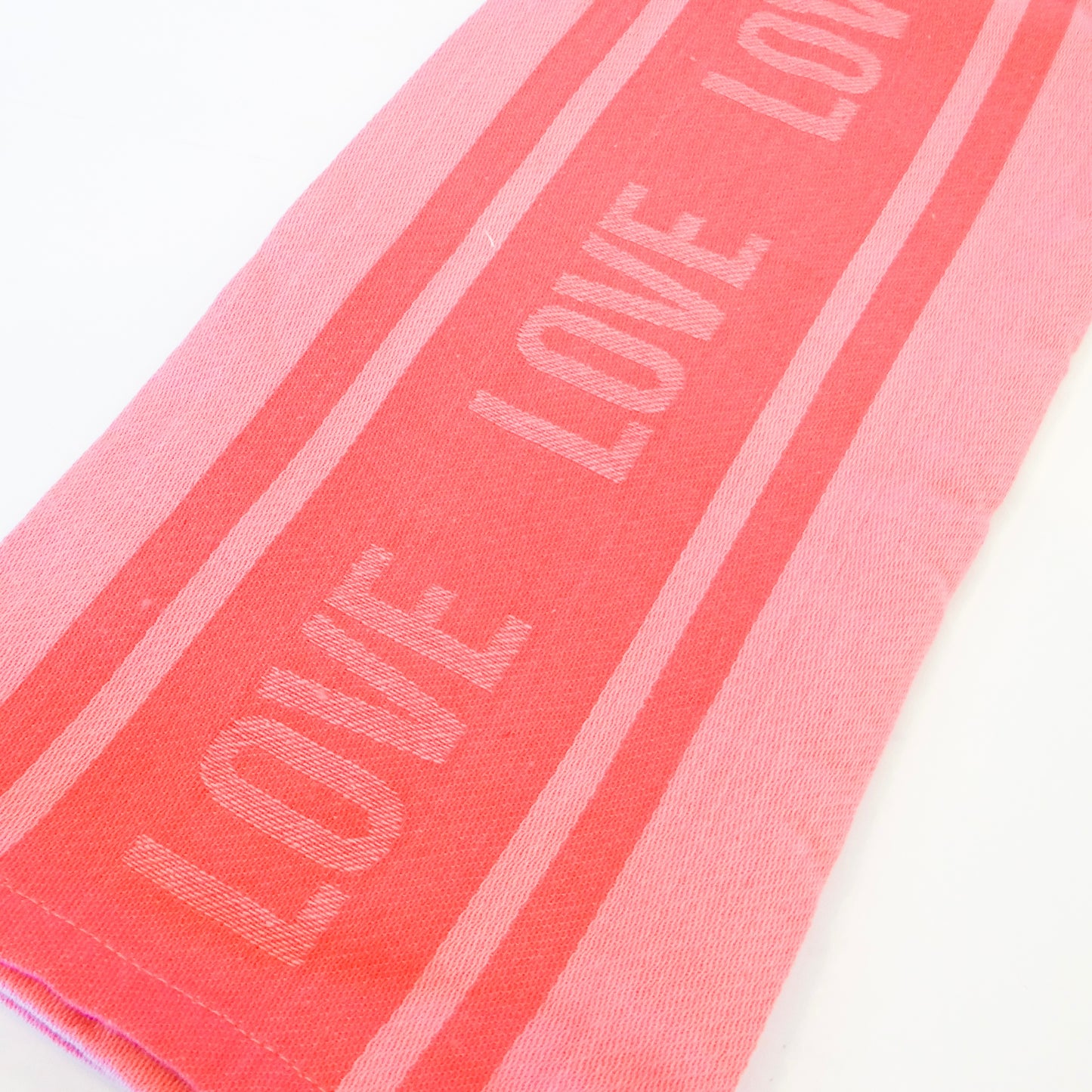 Love Jacquard Hand Towel