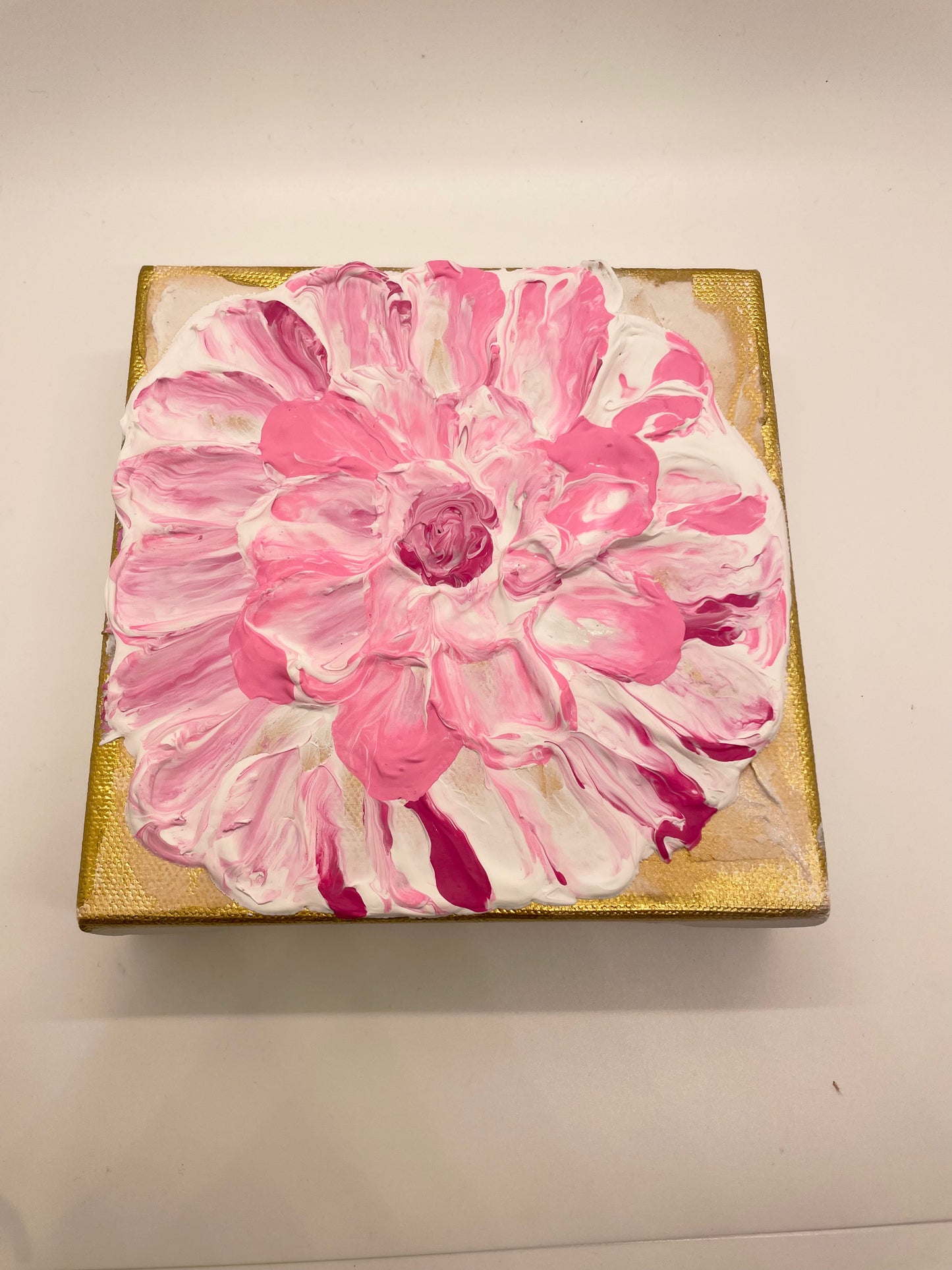 6x6 Textured Flower Artwork