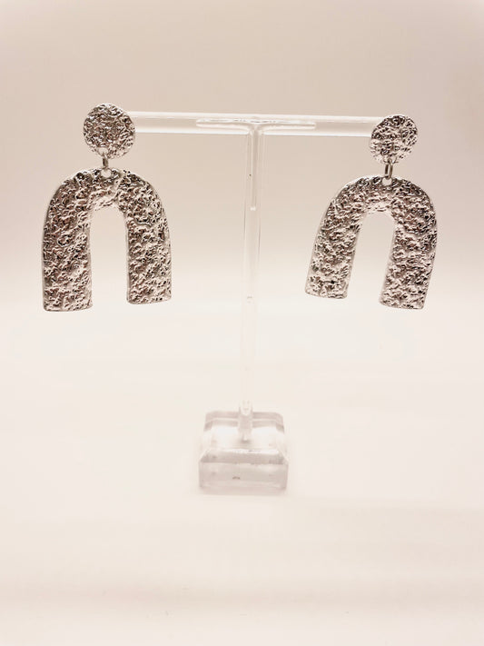 Silver Hammered U Earrings