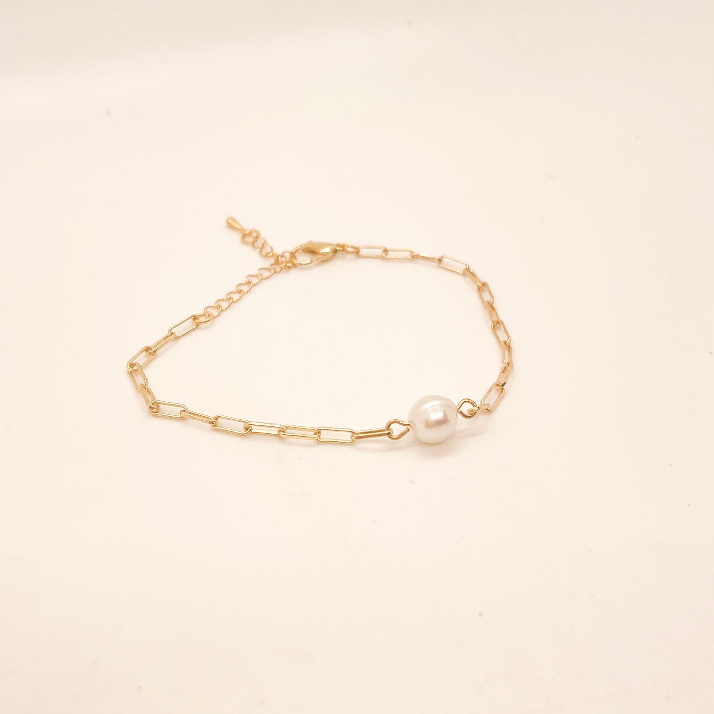 Chain Pearl Bracelet