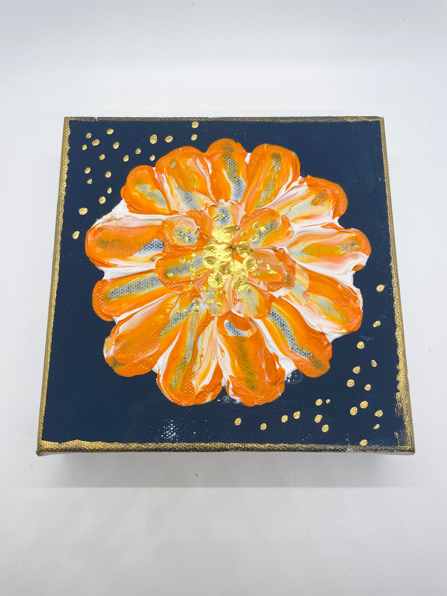 6x6 Textured Flower Artwork