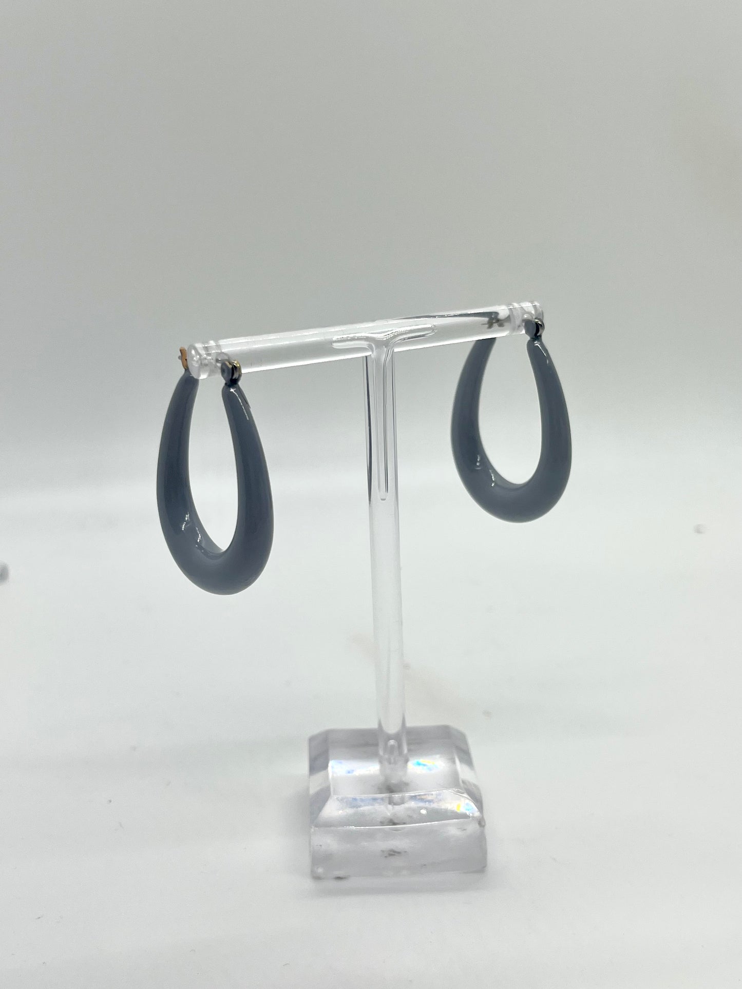 Gray Oval Hoops
