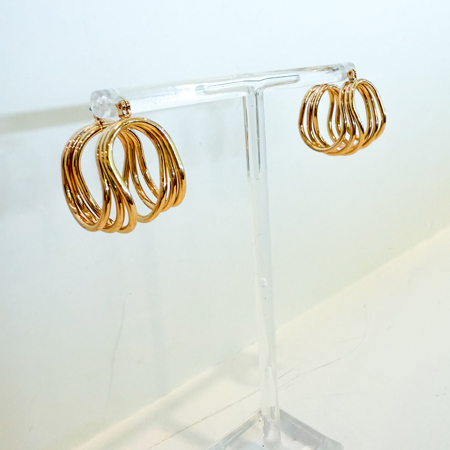 U-shaped Gold Mini Hoops