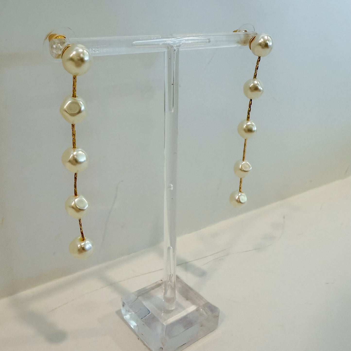 Pearl Gold Drop Earrings