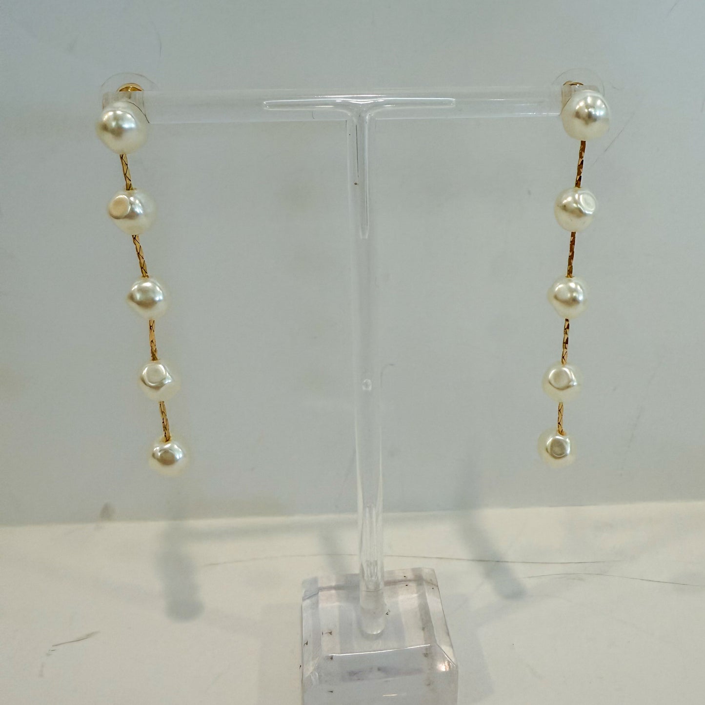 Pearl Gold Drop Earrings