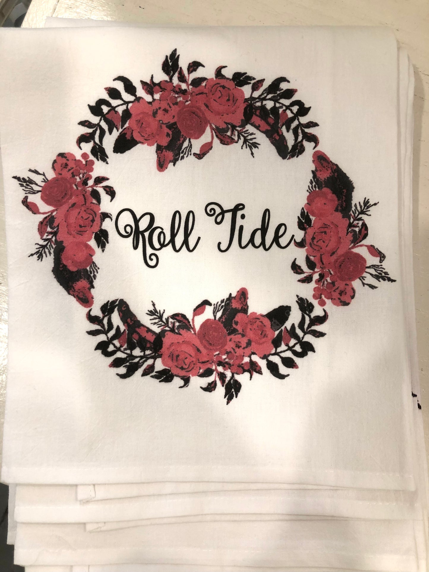 2023BF Doorbuster Roll Tide Wreath Tea Towel
