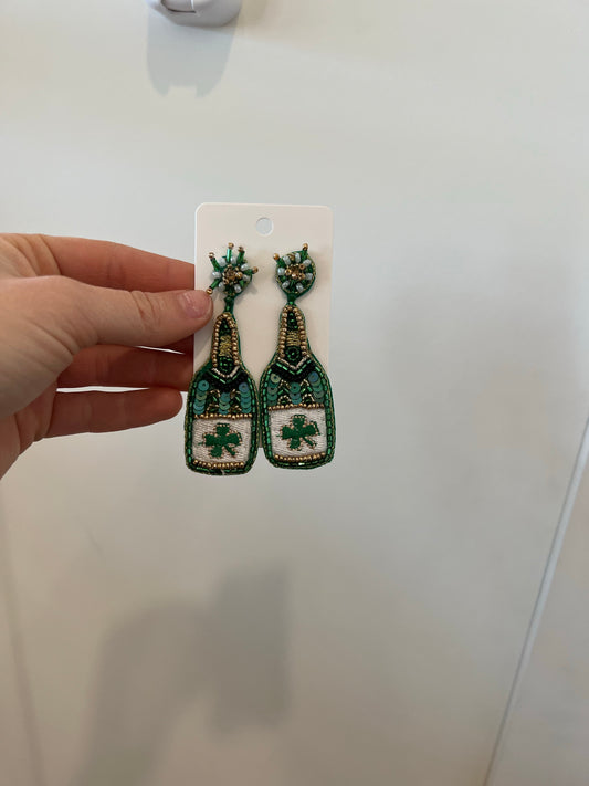 Shamrock Wine Earring