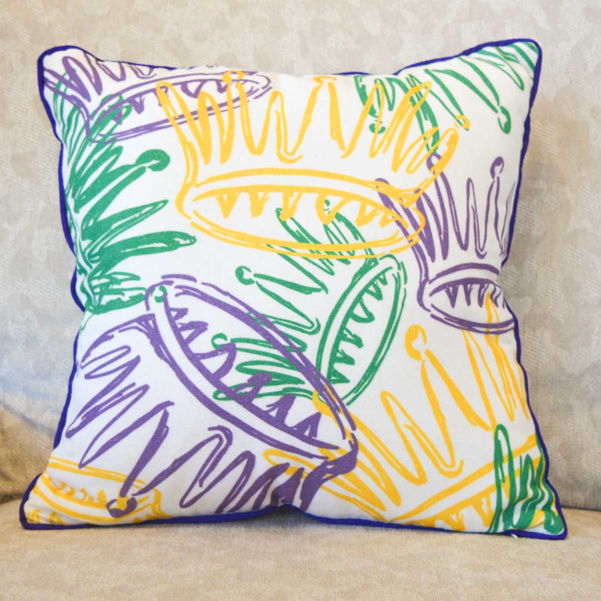 La Couronne Pillow