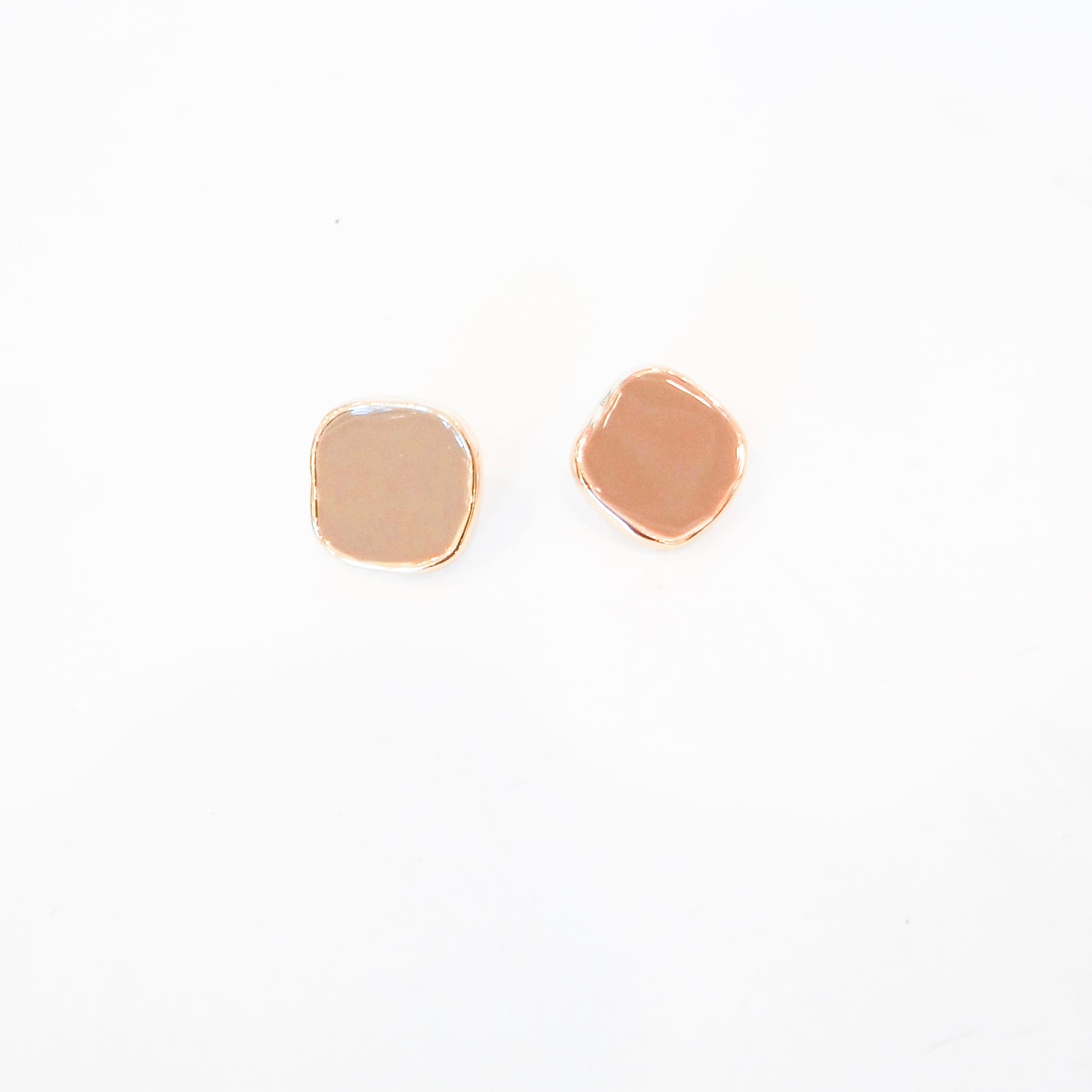 Mocha Mousse Studs
