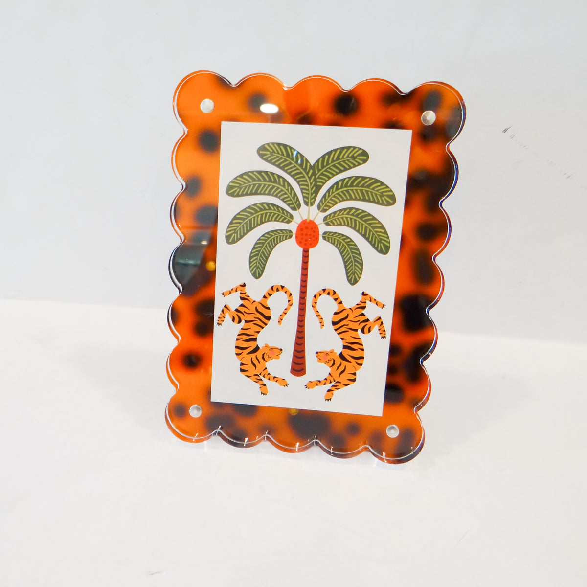 Tortoise Scalloped Frames