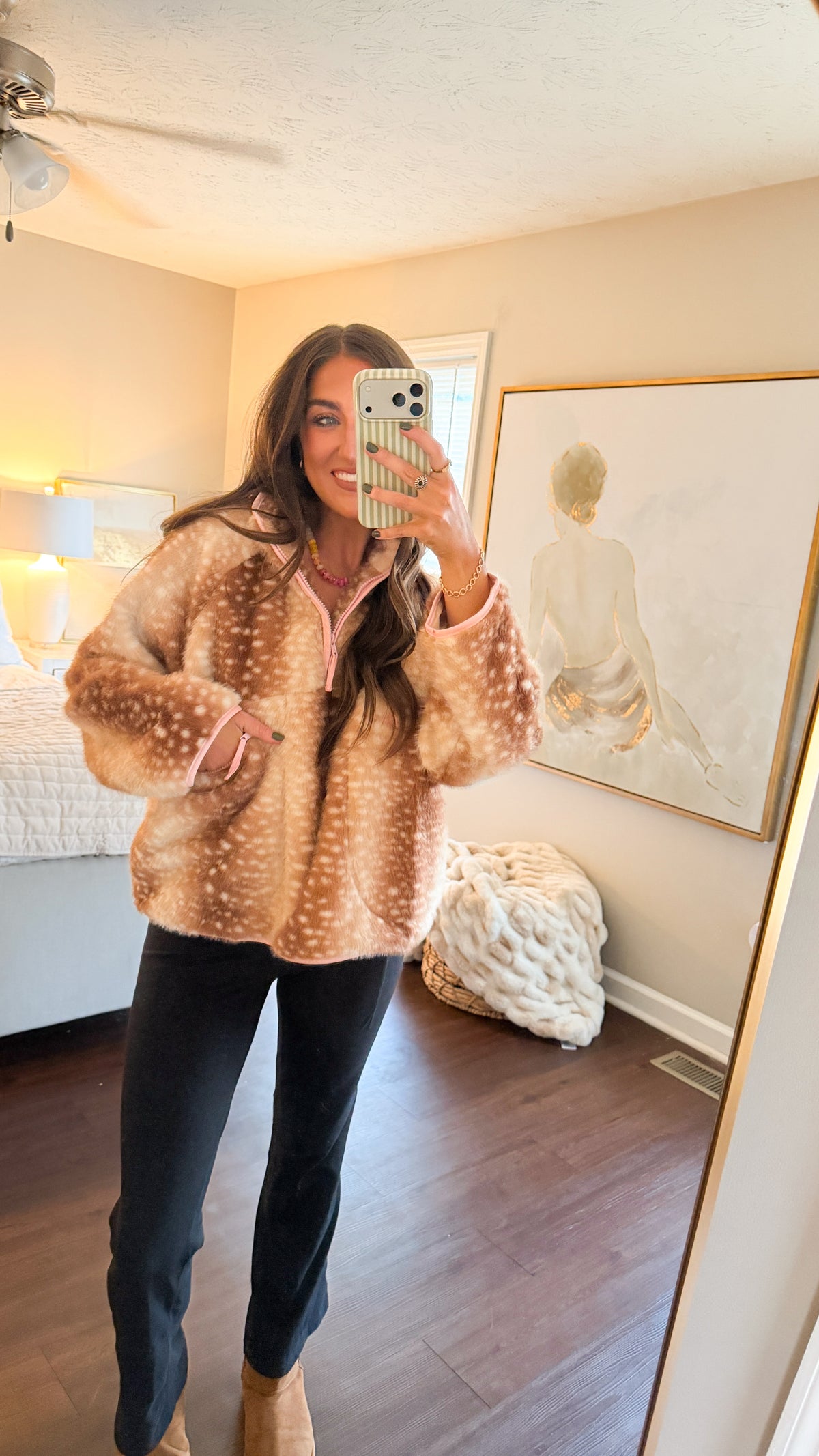 Whitetail Pullover
