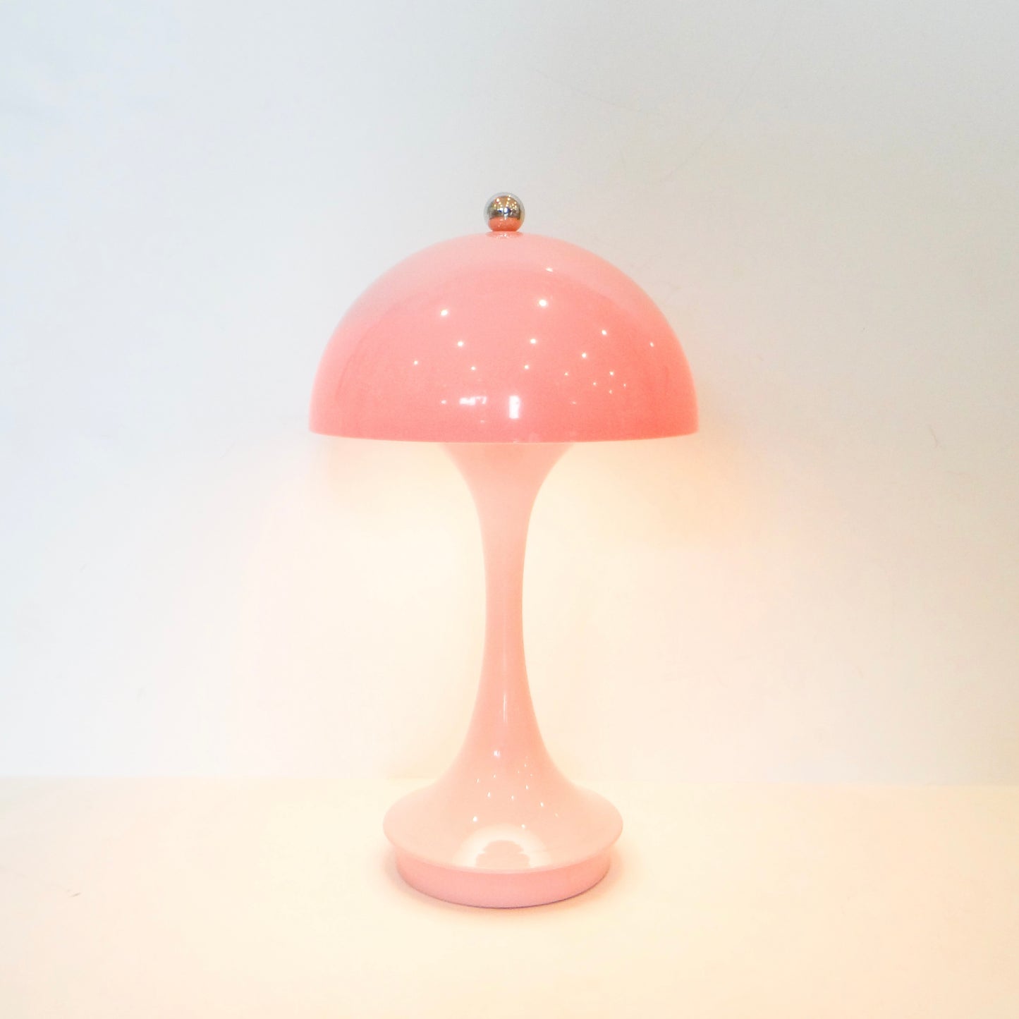 Pink Mushroom Cordless Lamp