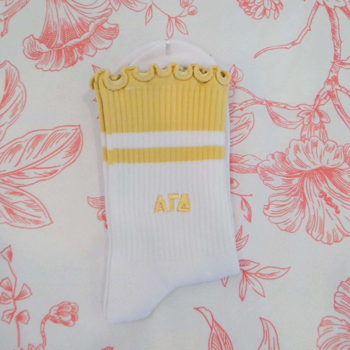 Sorority Lettuce Edge Socks