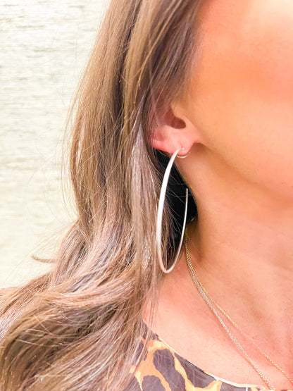 Gwen Hoop Earrings