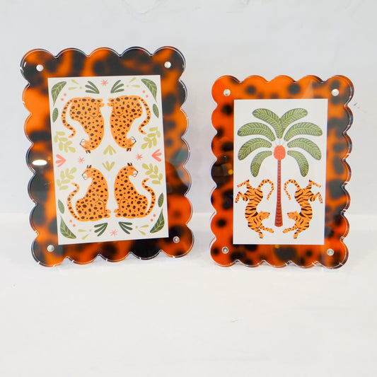 Tortoise Scalloped Frames