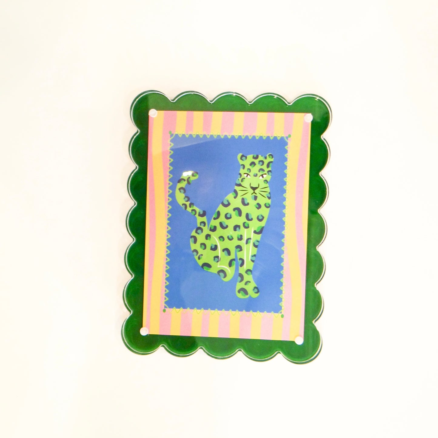 Scalloped Acrylic Frame