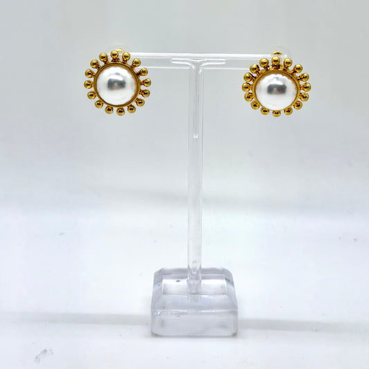 Sun Pearl Studs