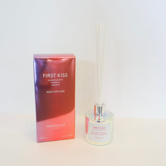 Moodcast - First Kiss Diffuser