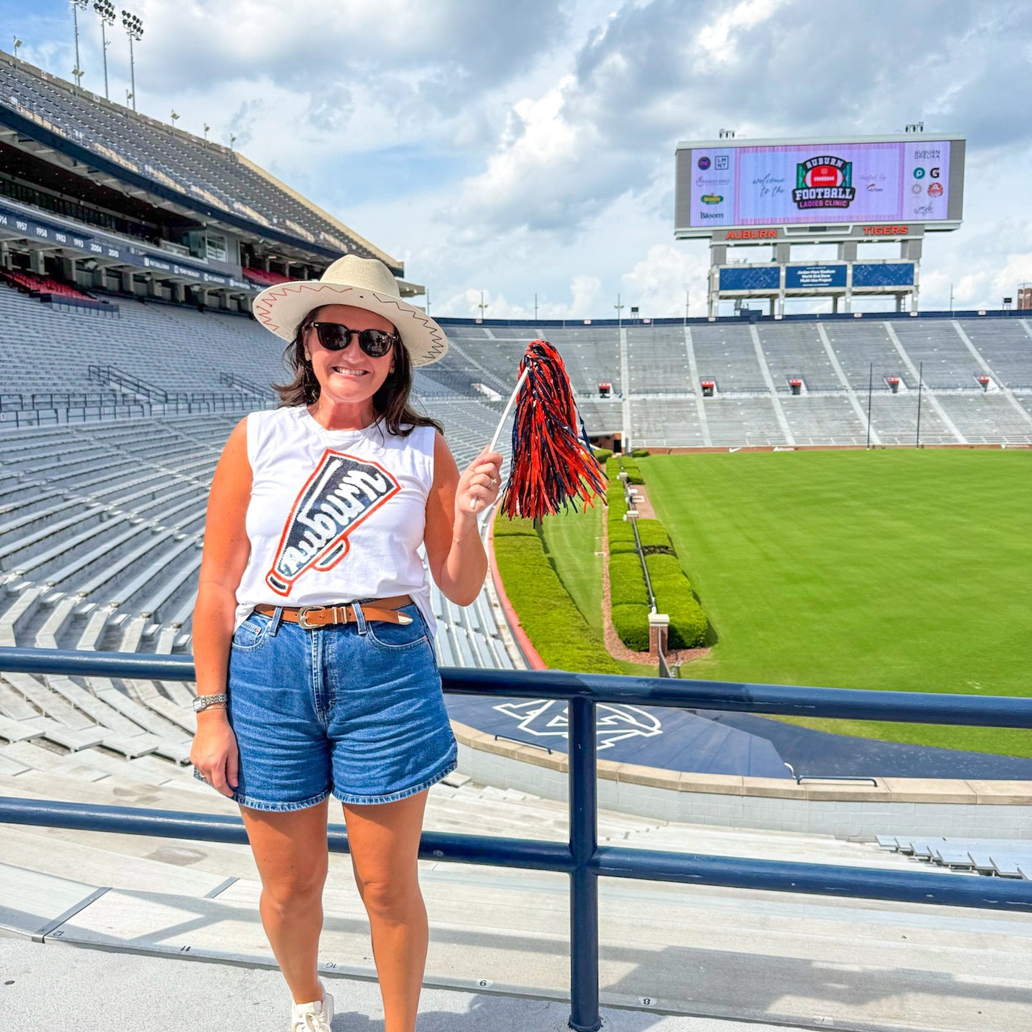 Auburn Cheer Tee