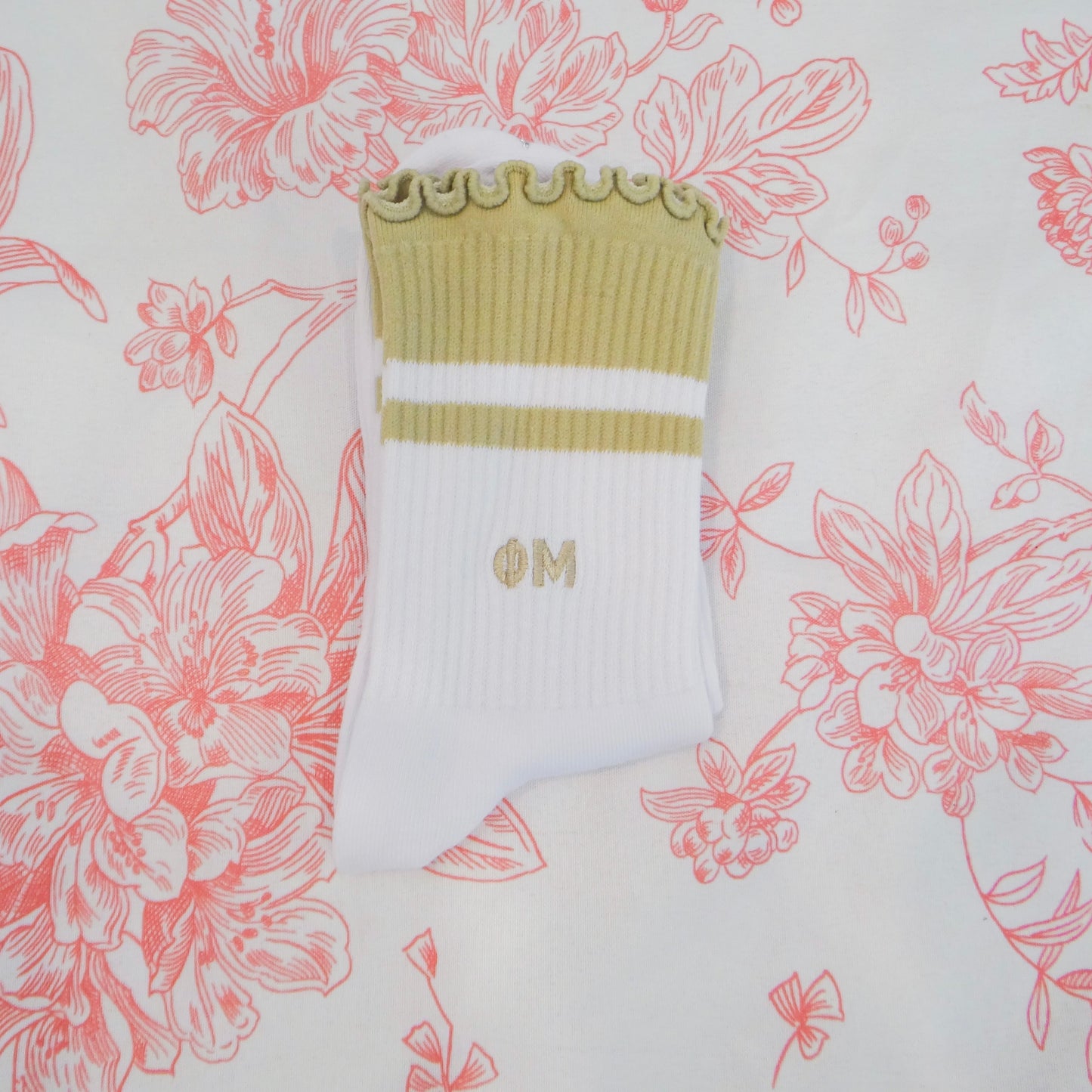 Sorority Lettuce Edge Socks