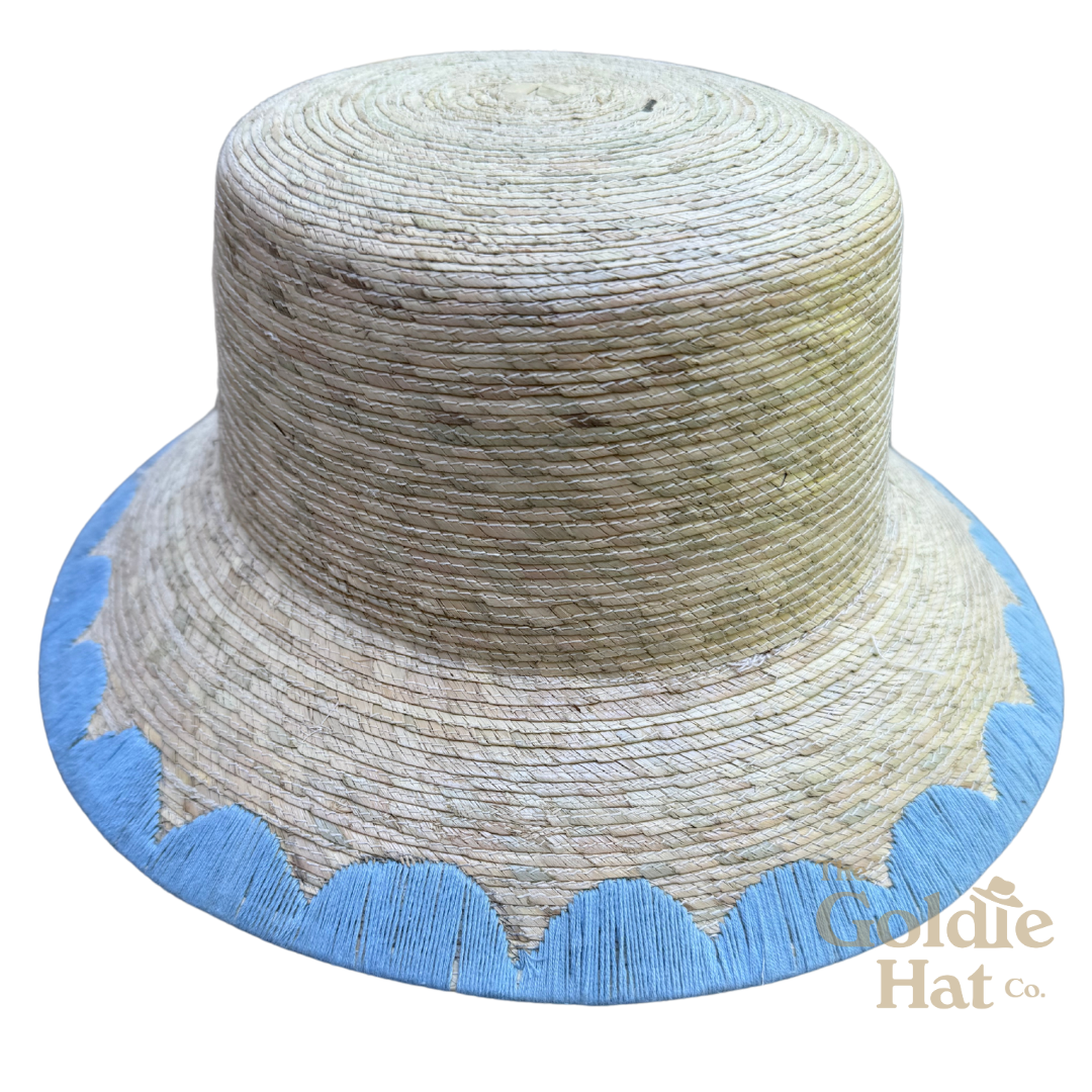 Blue Scallop Bucket Hat: Medium
