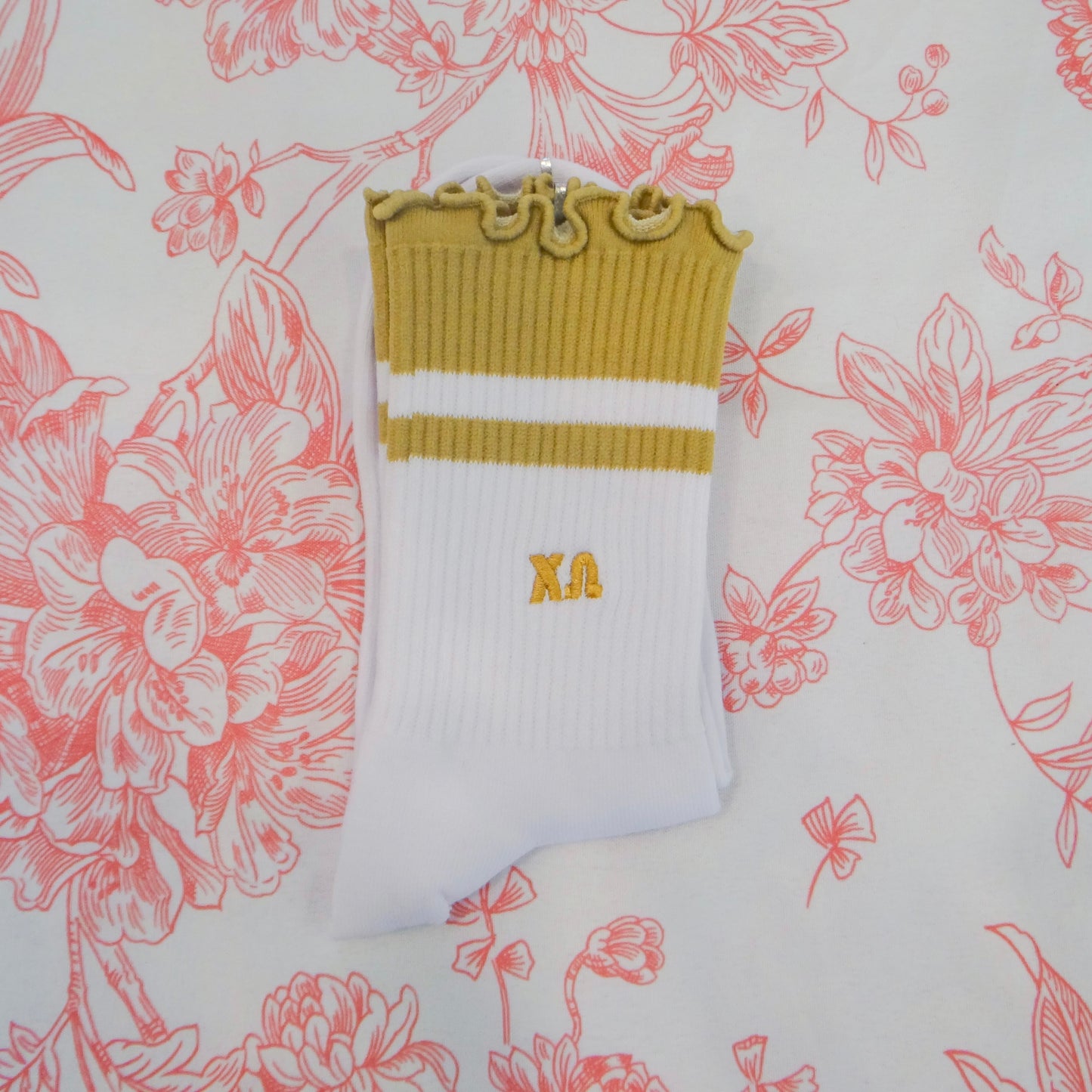 Sorority Lettuce Edge Socks