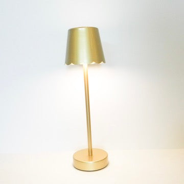 Cordless Table Lamp Scalloped