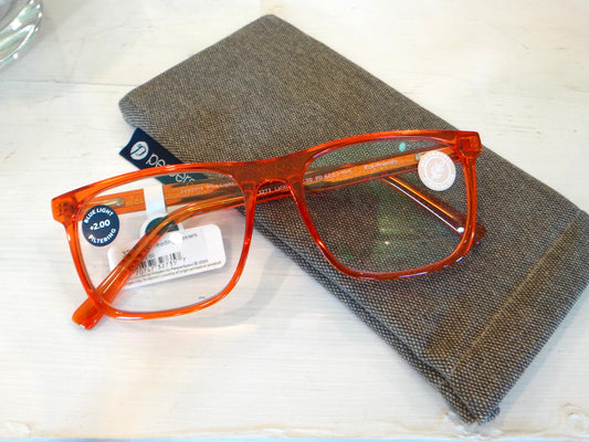 Peepers Latitude Reading Glasses