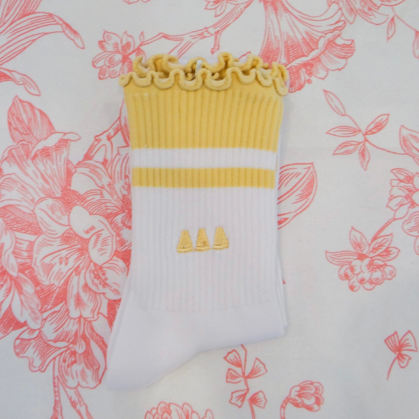 Sorority Lettuce Edge Socks