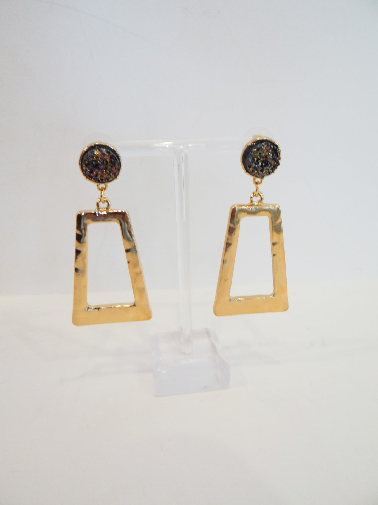 Geometric Quartz Stud Earring