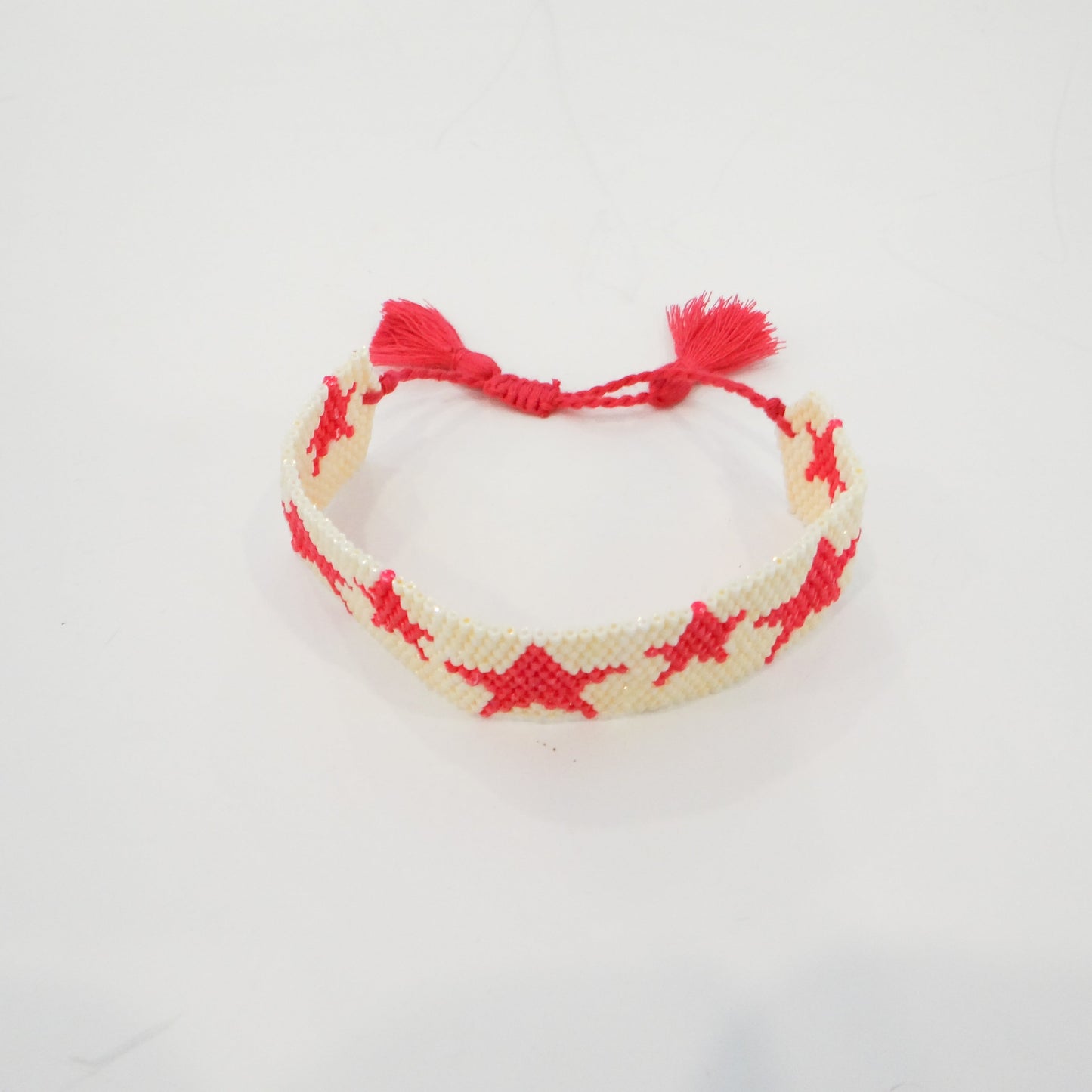 Beaded Pull-string Star Bracelets