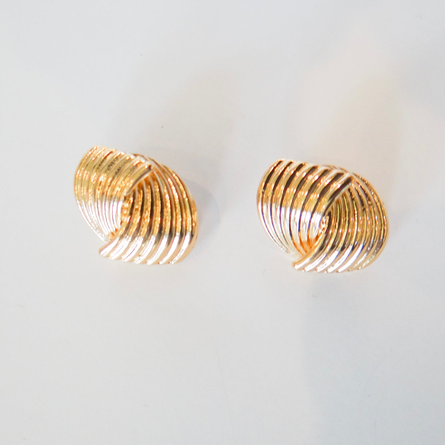 Fan Gold Studs