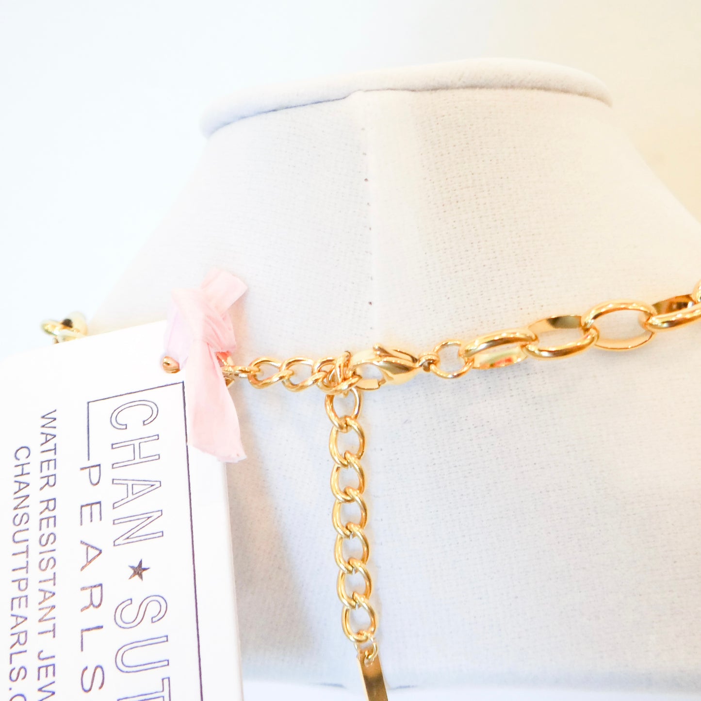 Alice Necklace