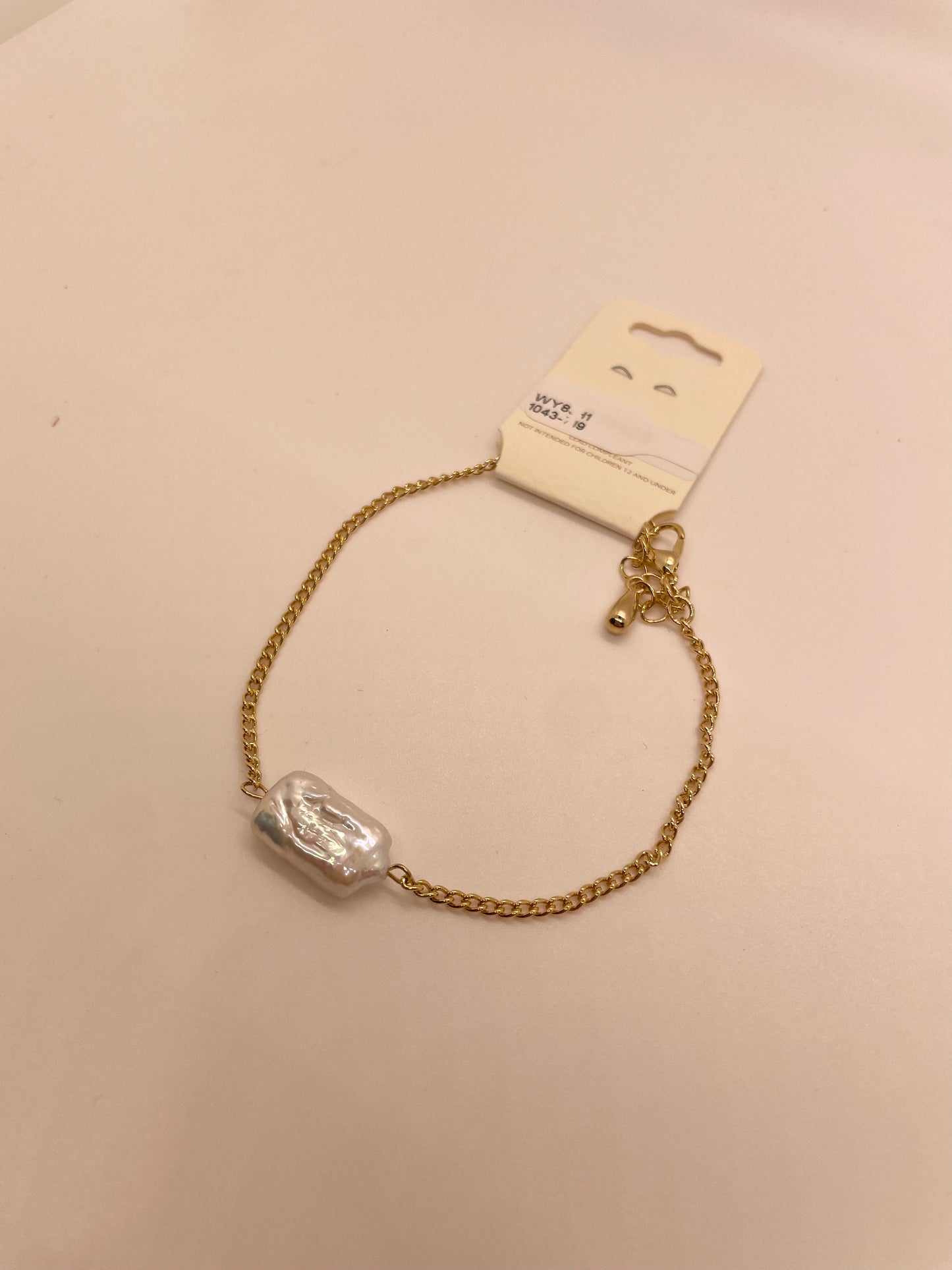 Gold Bracelet with Baroque Pearl