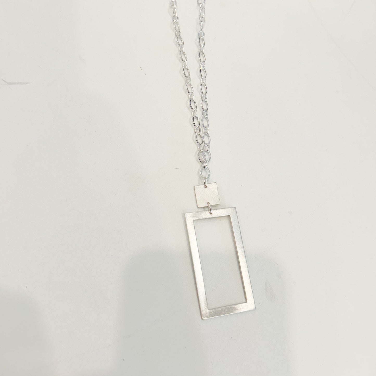 Linear Frame Necklace
