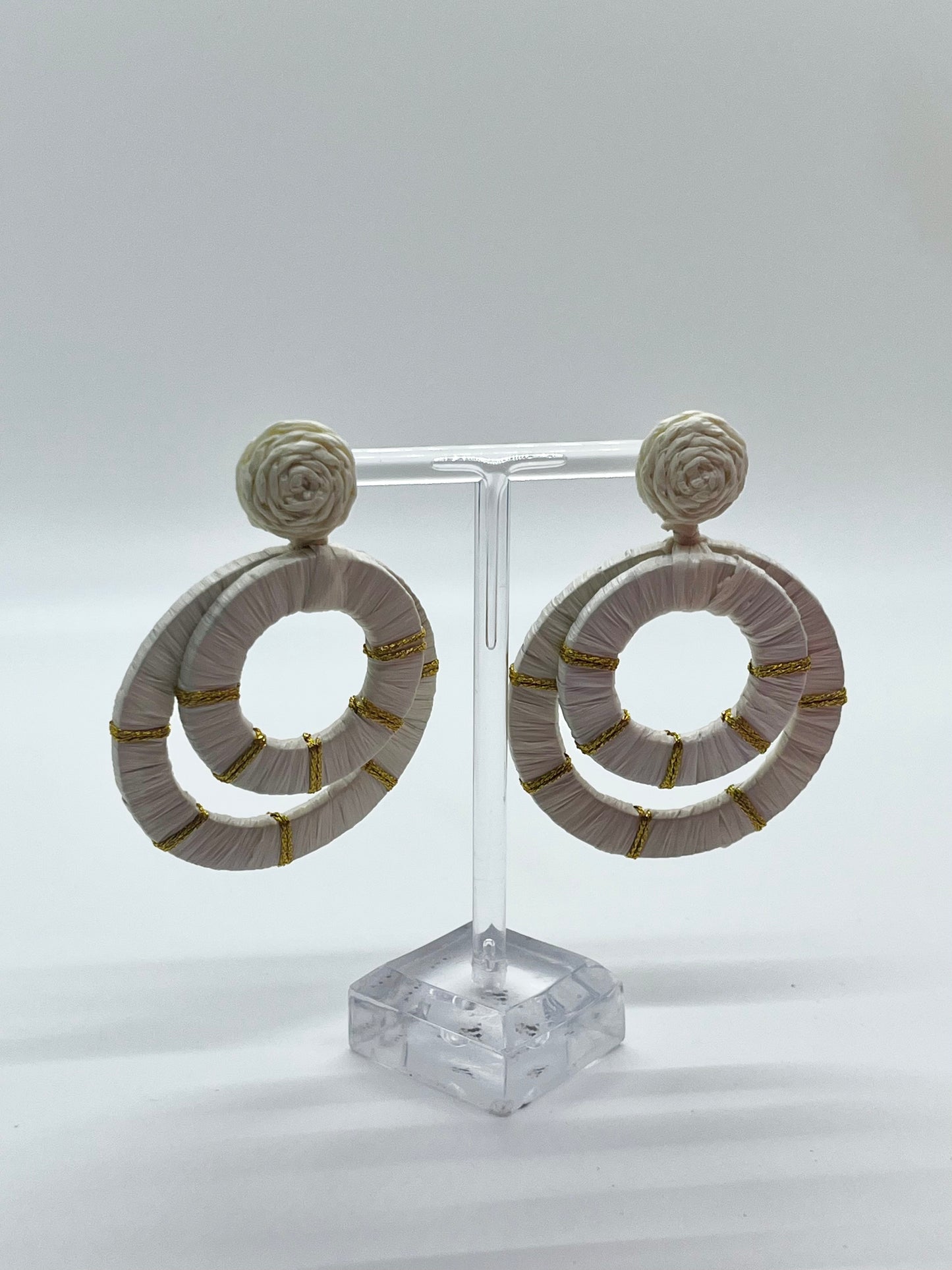 White and Gold Circle Drop Earring