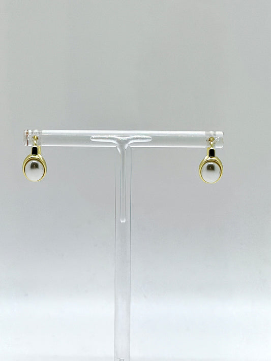 Earring of the Week: Pearl Huggies